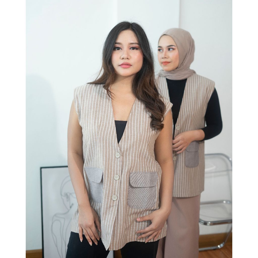 EZOLA VEST (VEST WANITA MOTIF GARIS )Vest wanita kekinian