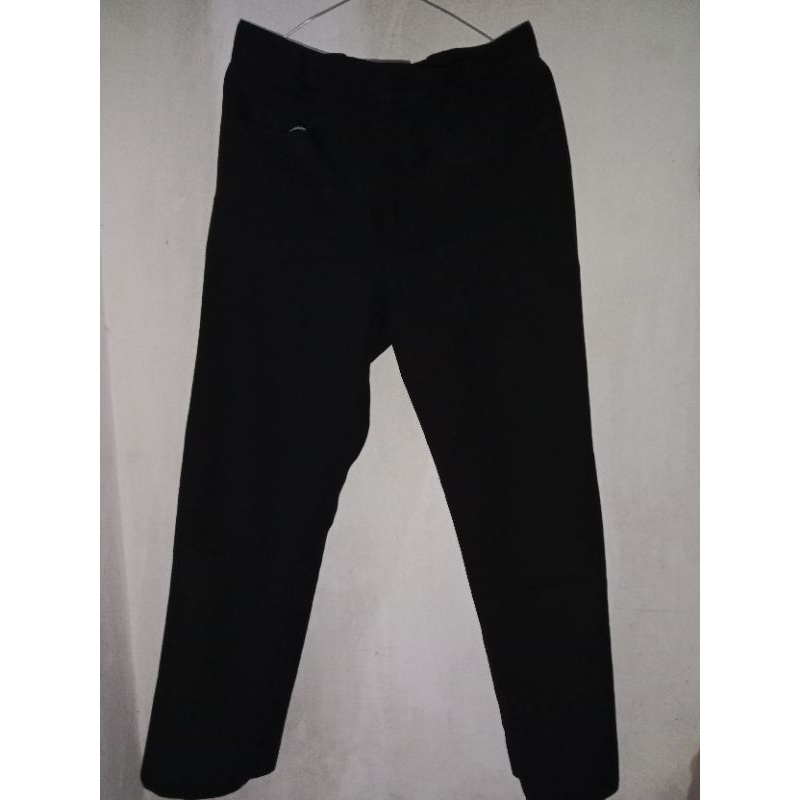 [PRELOVED] Celana Bahan Pria