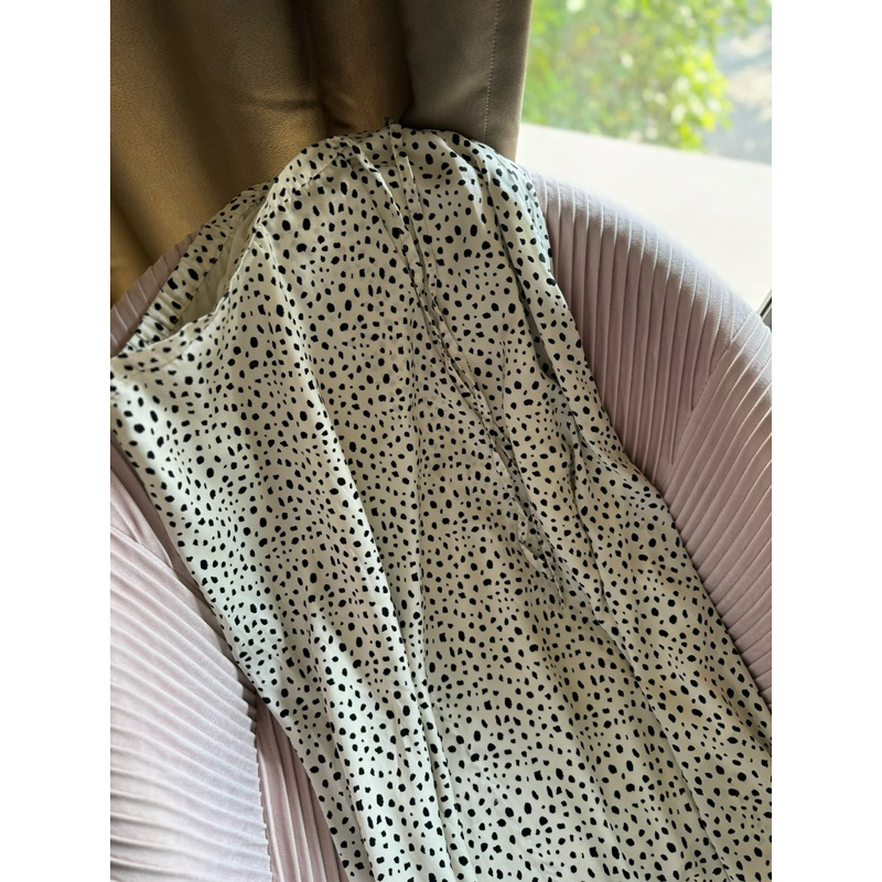 ivystuffs | Preloved Uniqlo Skirt , uniqlo skirt original