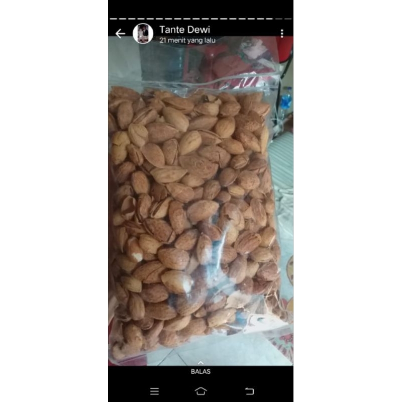 

Almond Buttermilk /almond cangkang ( 250gr-1Kg )