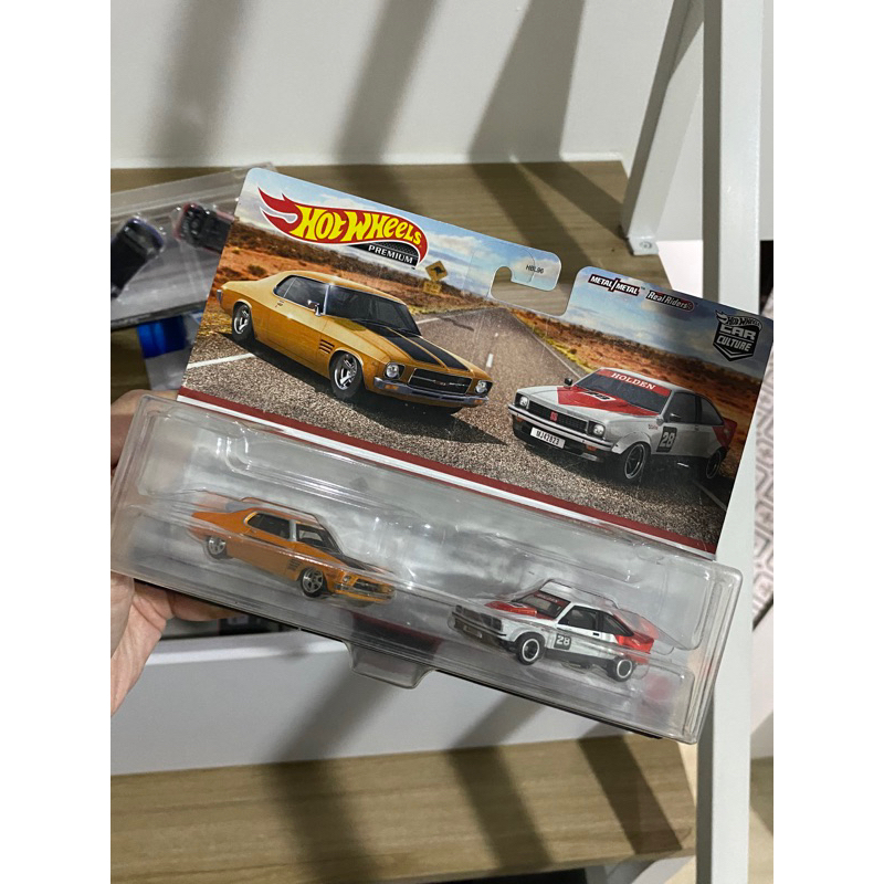 Hotwheels Twin Pack Holden Monaro Torana Segel