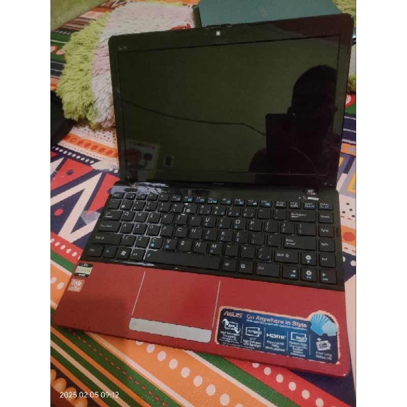 LAPTOP NOTEBOOK ASUS  ( MATI TOTAL )