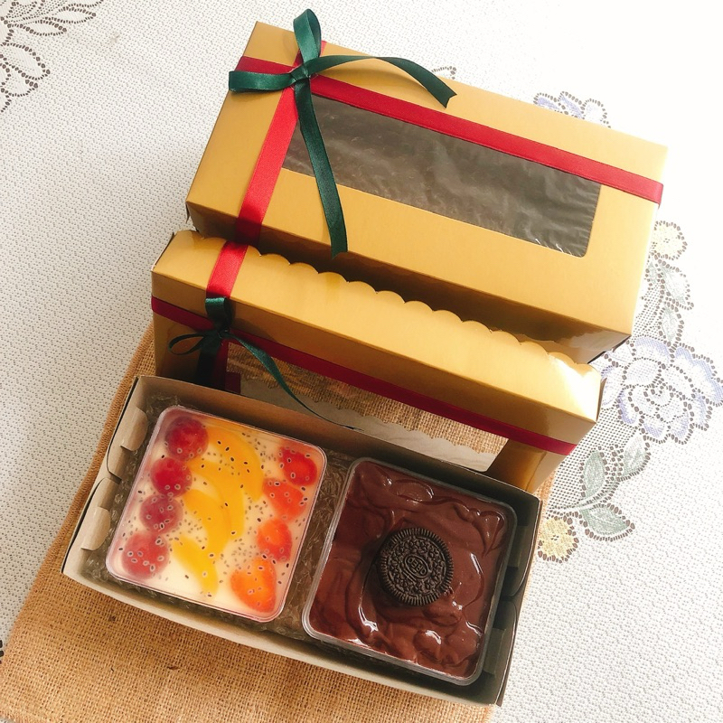 

Hampers Lebaran Dessert Box Isi 4 box