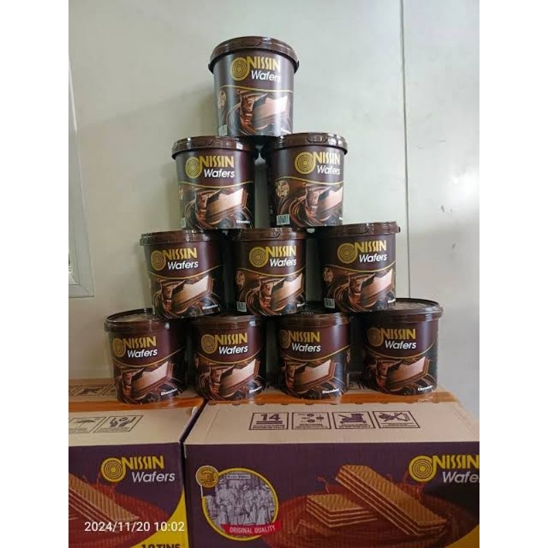 

Nissin wafer jar/timba 240gr 1 karton isi 6