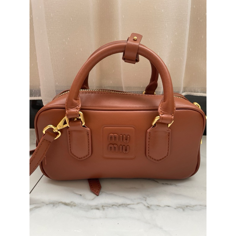 Miumiu Renera Elgamel Rentots Preloved