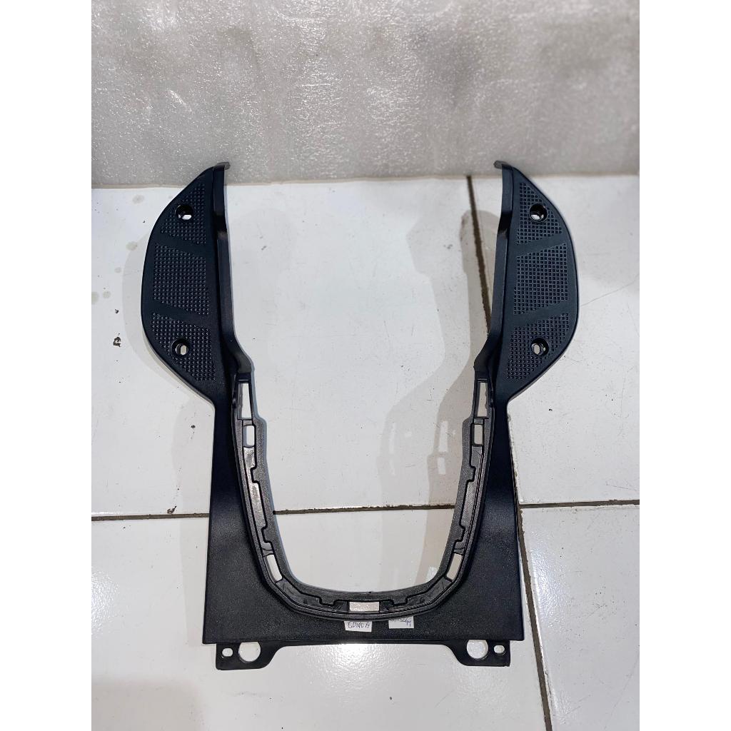 Cover Step Belakang Sepeda Listrik Goda 140A 140 Selis244