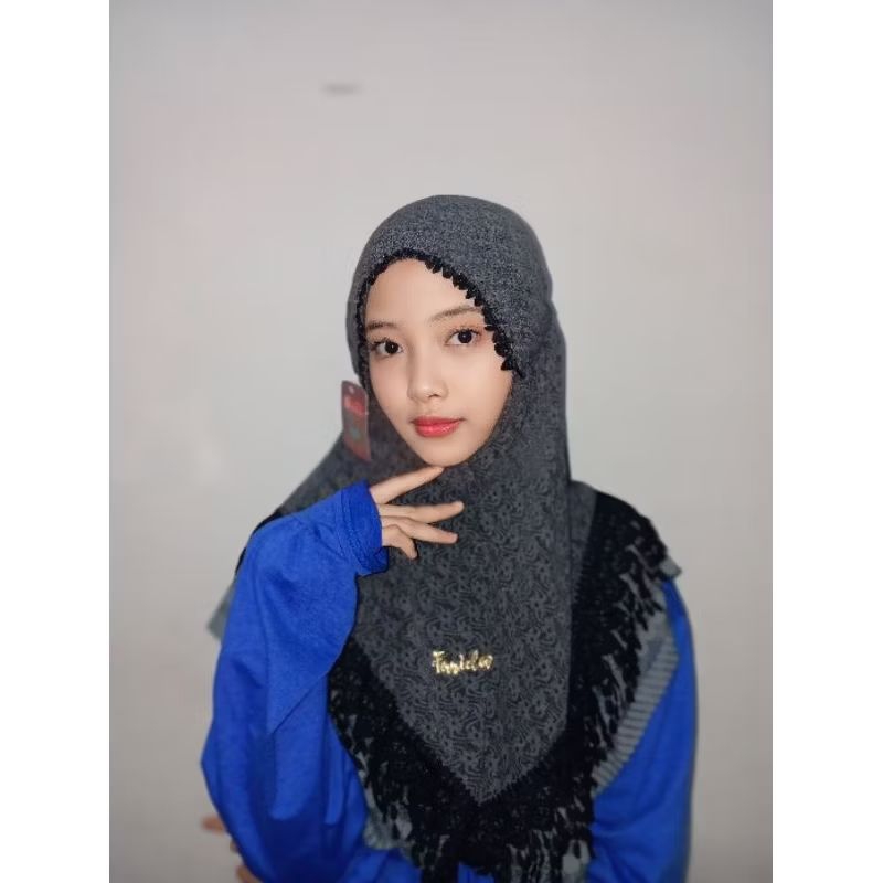 HIJAB FARDA KERUT RENDA SUSUN