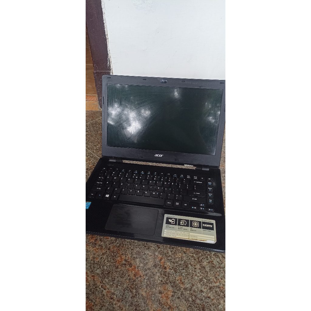 Laptop ACER E14 E5-471 (Tanpa Baterai)