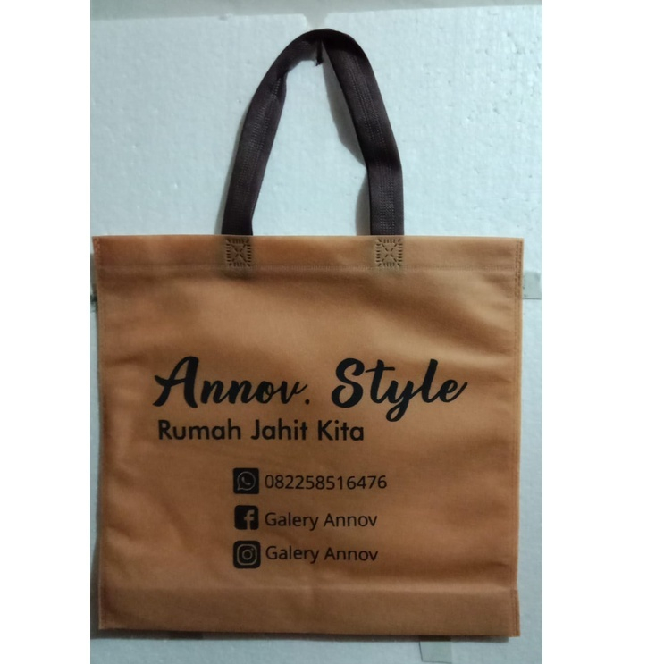 

Terlaris !! 1 HARI BERES Tas Spunbond 75gsm model lipatan bawah uk 35x33x8 Tas kain Spunbond/ Tas Goodie bag/ Tas Souvenir/ Tas Sablon/ Tote Bag/ Spunbond/ Tas kain