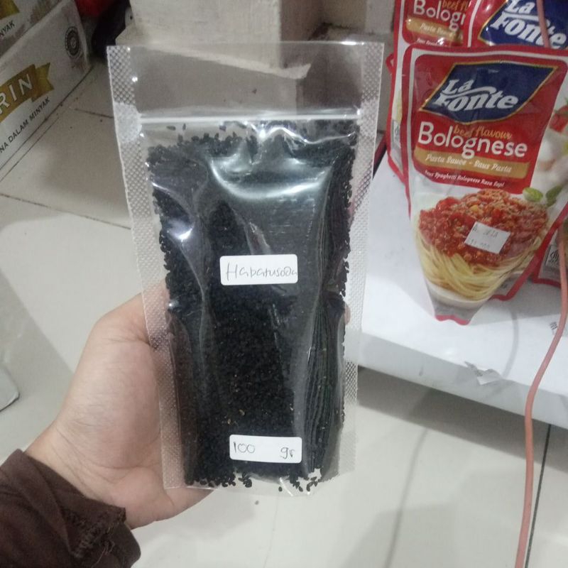 

Habatusoda biji/jinten hitam berat bersih 100gr