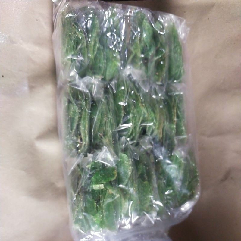 

Keripik Kaca ijo daun jeruk 1pak isi 20