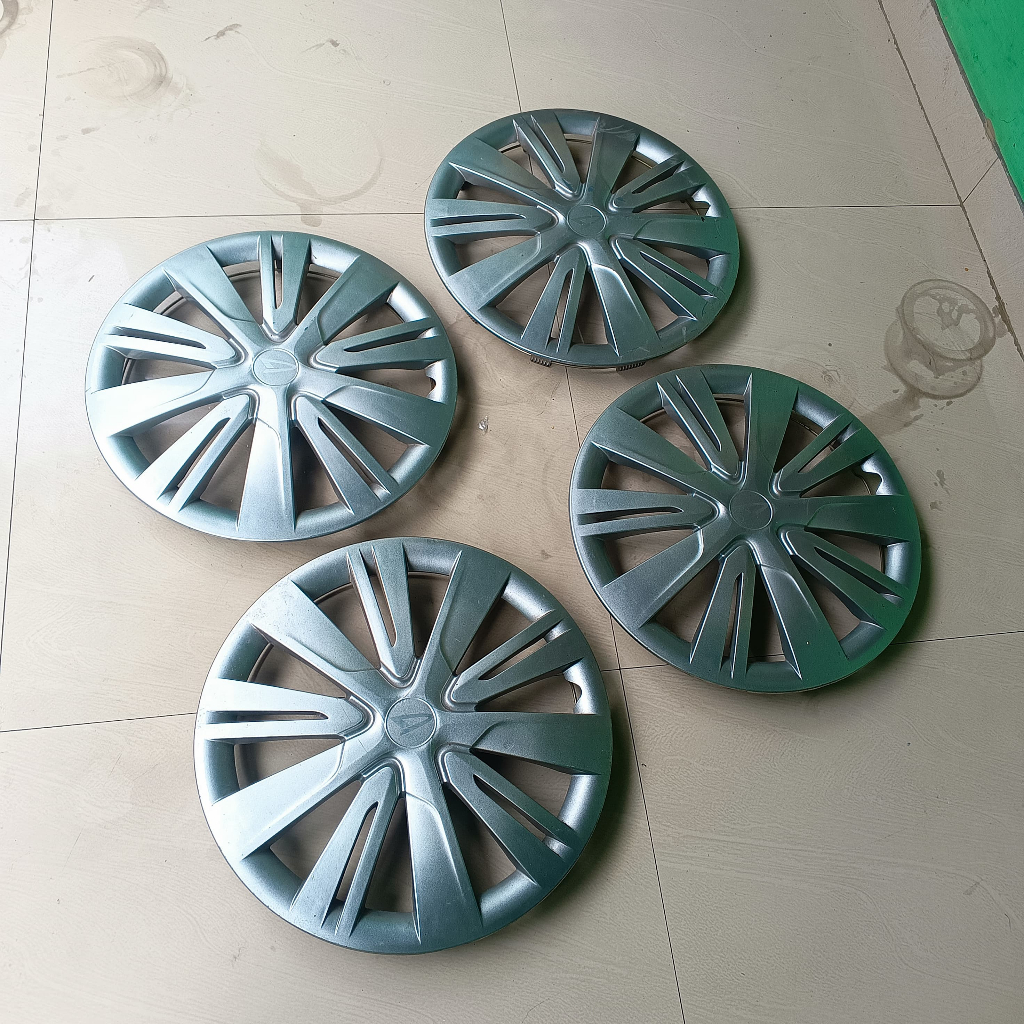 Wheeldop / Velg Dop Daihatsu Sigra R14