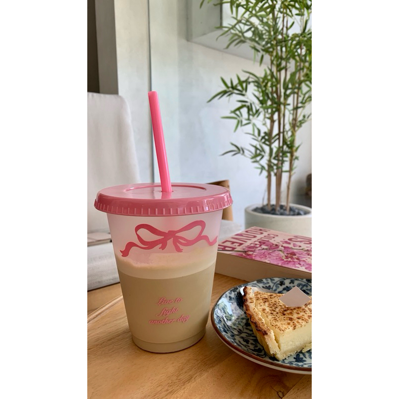 

Ribbon Pink Cup