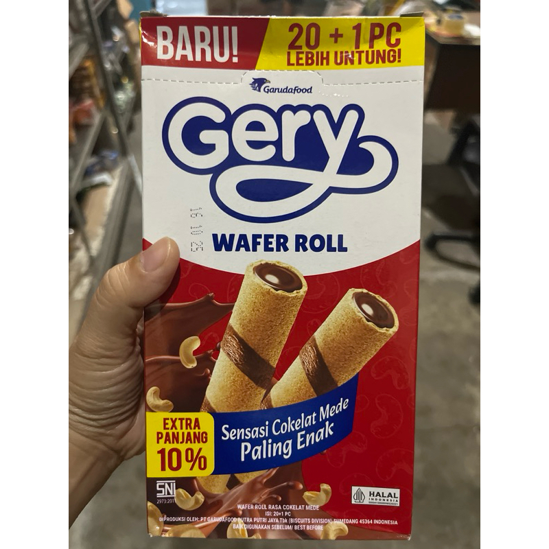 

Gery Wafer Roll Perpak isi 21 PCs