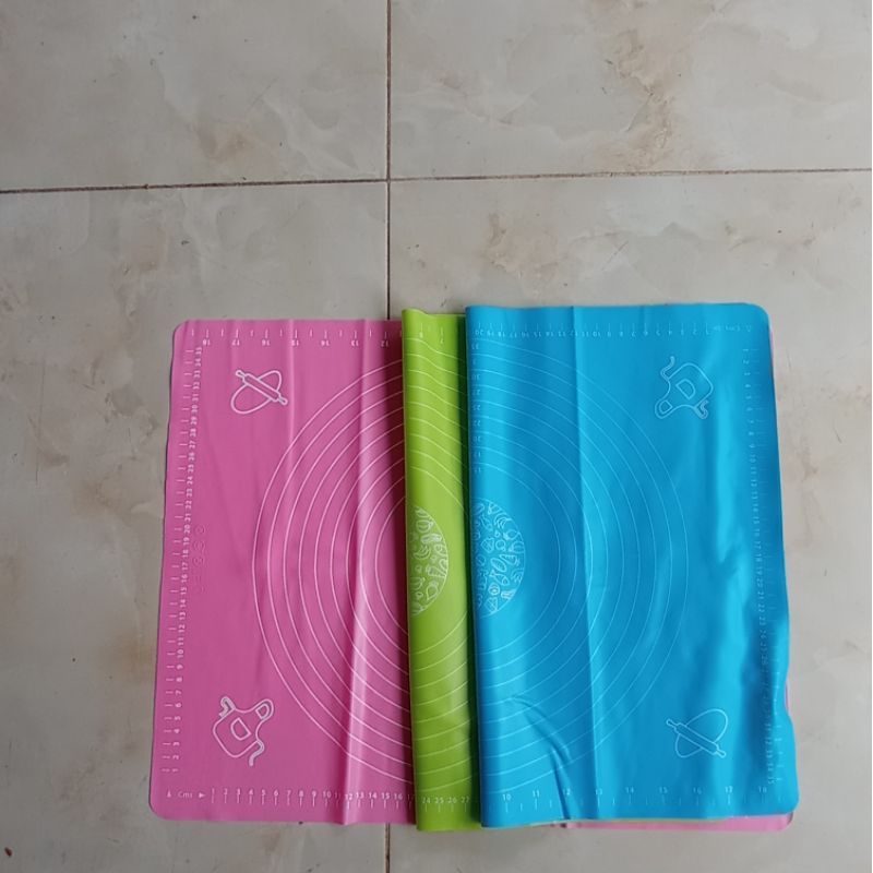 ALAS ADONAN BAHAN SILIKON / MATRAS ADONAN KUE BAHAN SILIKON