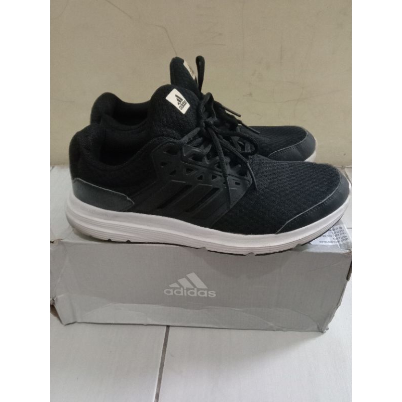 sepatu running 42 second