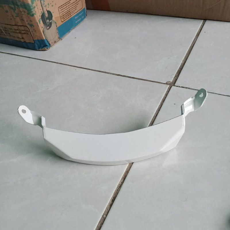 dagu bawah lampu pcx 160 tahun 2021-2024 putih