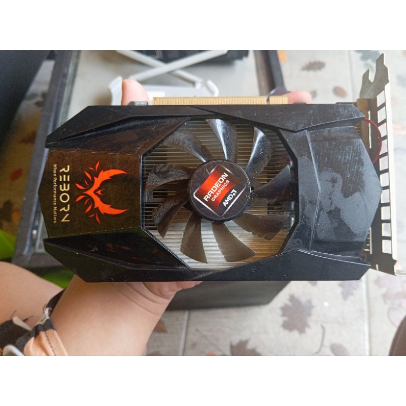 VGA Reborn AMD HD 7670 grafik