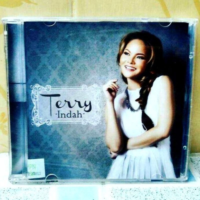 CD Terry - Indah
