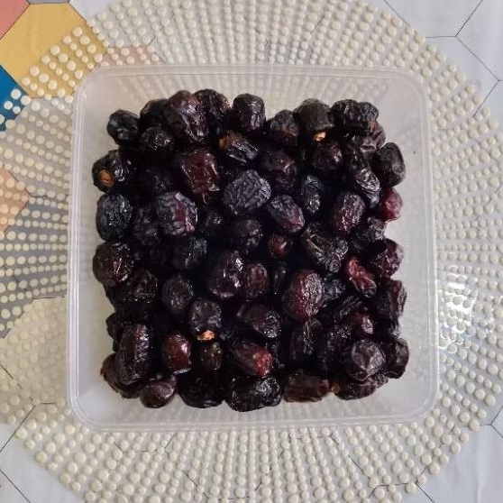 

Kurma Ajwa 1kg kemasan thinwall