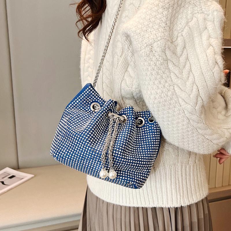 3901 Tas Selempang Blink Blink Fashion Wanita