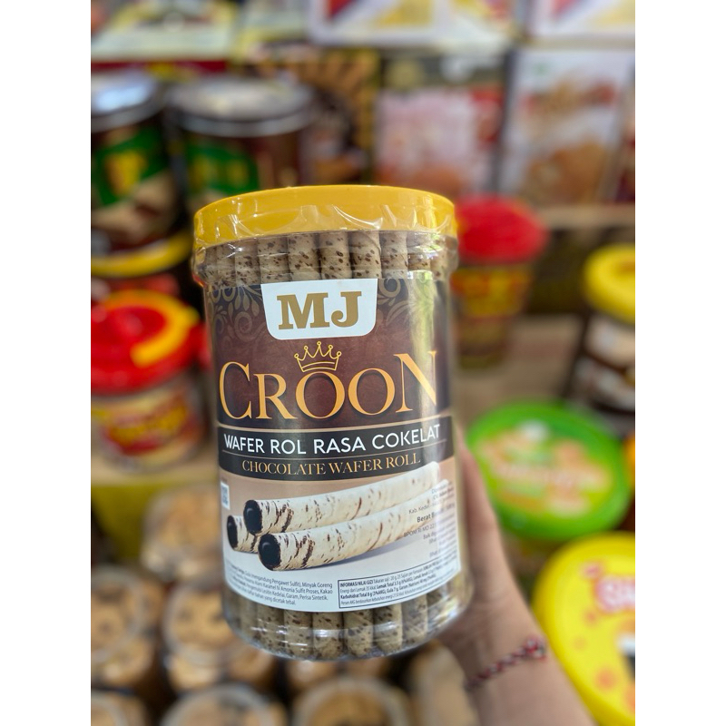 

ASTOR MJ CROON PANJANG RASA COKLAT
