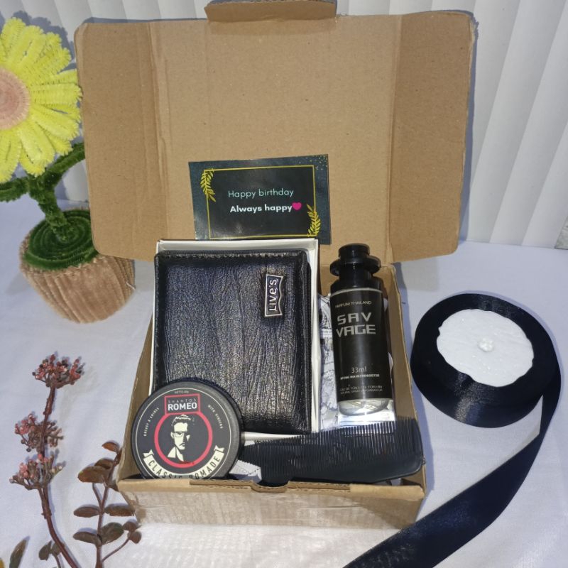 

PAKET HAMPERS UNTUK LAKI LAKI