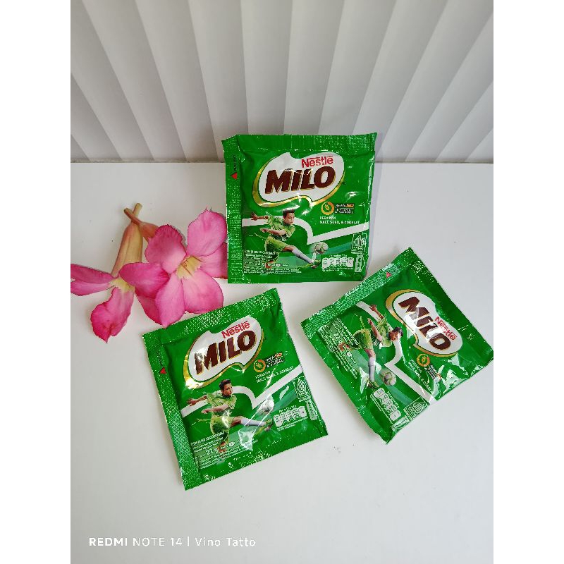 

Milo ACTIVE GO 1 Renteng isi 10 sct x 22gr / susu coklat sachet