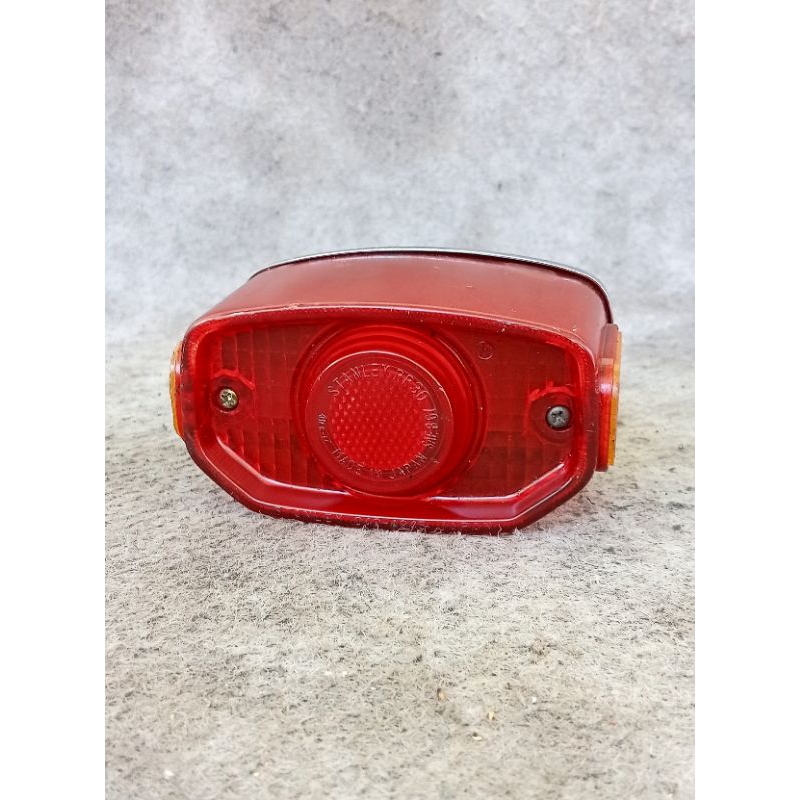 stoplamp Yamaha v75 ORI lampu Yamaha v75 ORI lampu belakang Yamaha v75 ori