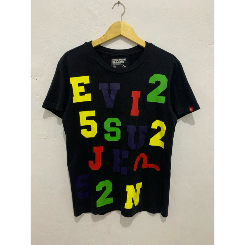 Kaos Evisu Unique Design Jeans