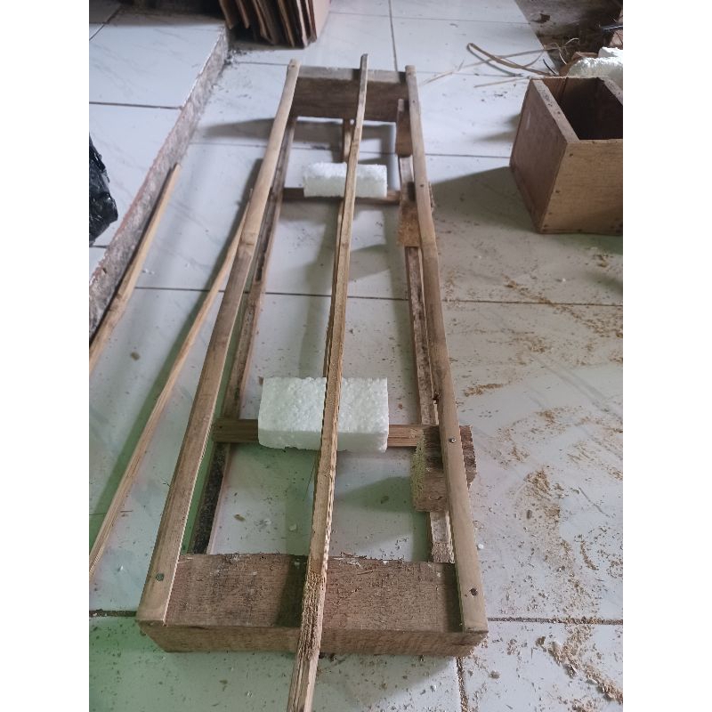 

peti kemas Pengaman pengiriman