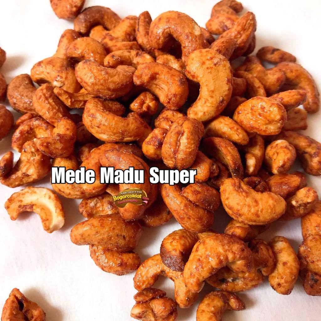 

Kacang Mede Madu Super Ball isi 5kg