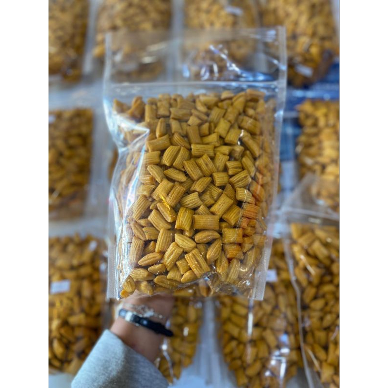

ANEKA KUE PANG-PANG ( KUE BANTAL )