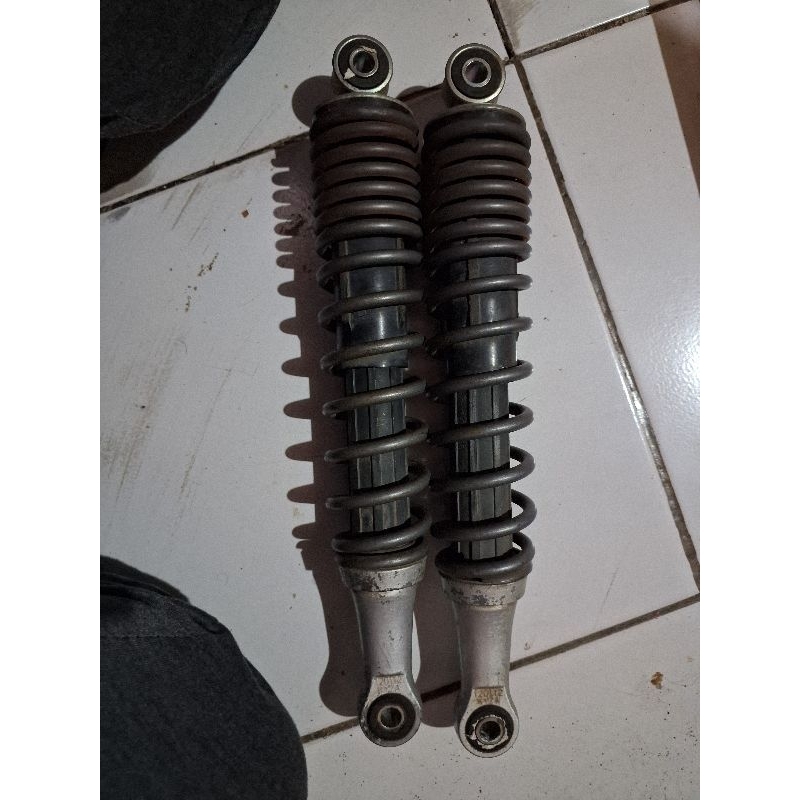shock copotan supra x 125 helm in