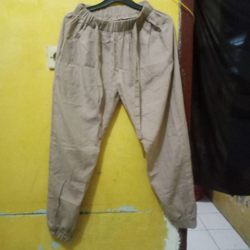 Celana Joger Wanita Warna Coklat Muda