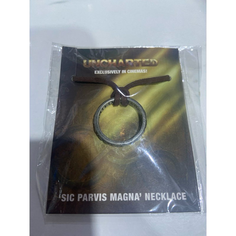 kalung uncharted sic parvis magna necklace kalung unisex film uncharted /dompet paspor