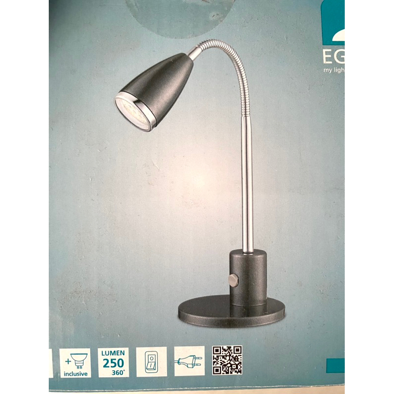Lampu meja eglo