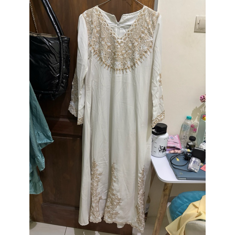 preloved gamis putih/baju untuk lebaran/kaftan