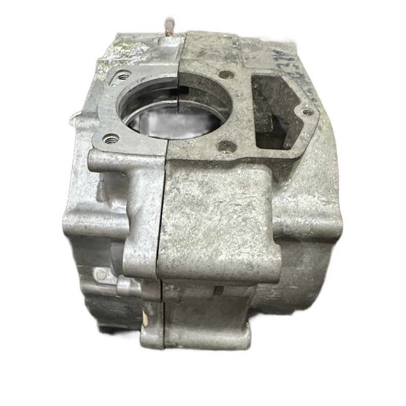 Crankcase tengah Honda cb100 cl100 sl100 Original Nos