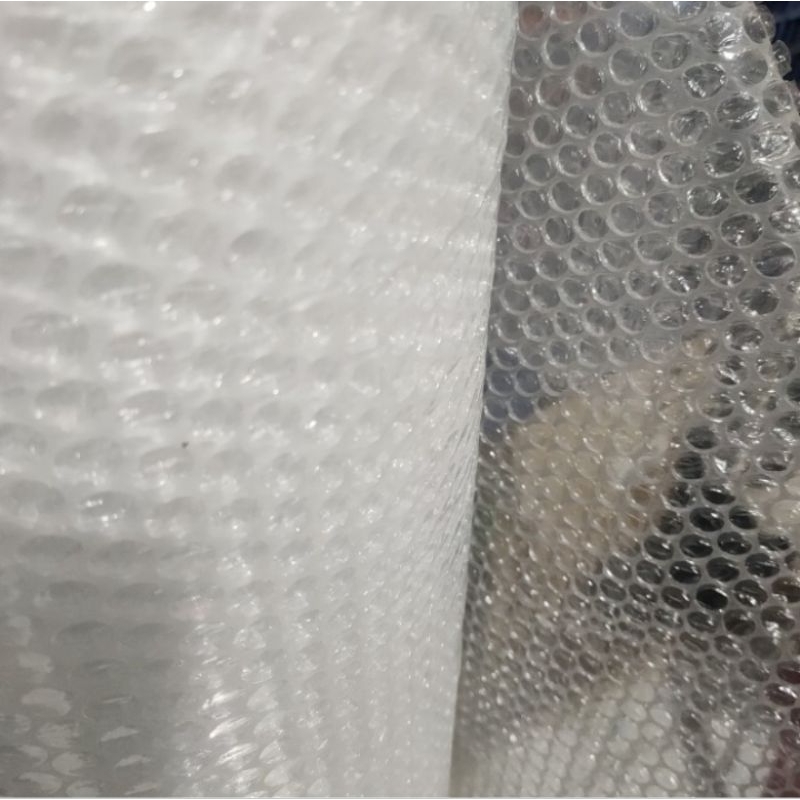 

F ( F9 ) BUBBLE WARP 1 ROLL 50 MX 125 CM 2,4 KG / PELINDUNG BARANG