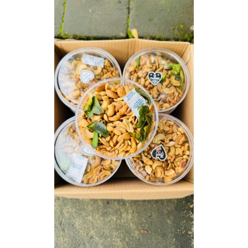 

KACANG MENTE GORENG ORIGINAL ISIAN TOPLES FULL BEST SELLER