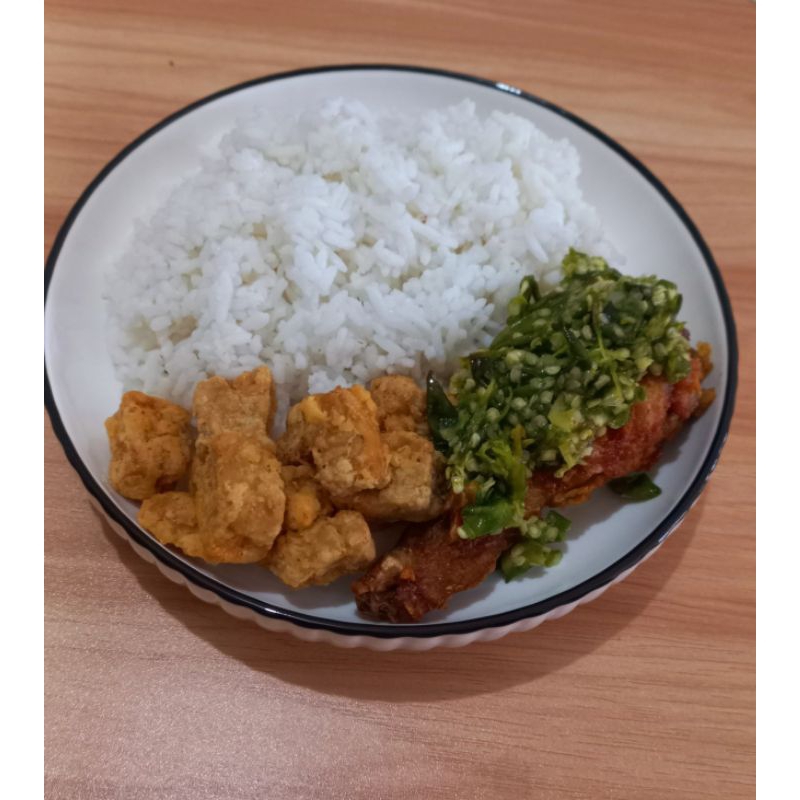 

Ayam Goreng Sambel Hijau ayam sambel hijau ayam geprek sambel ijo