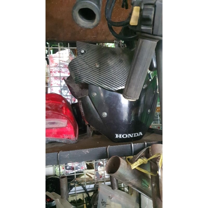 visor lampu megapro primus original