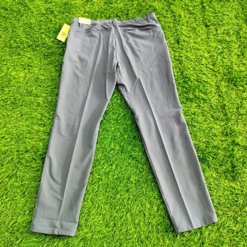 Celana golf all in motion