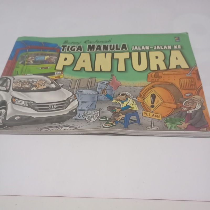 tiga manula jalan jalan ke pantura
