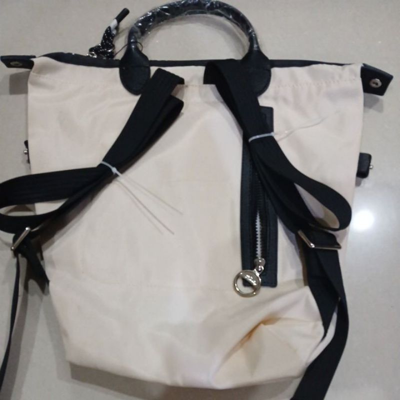 Aneka Tas Punggung Wanita