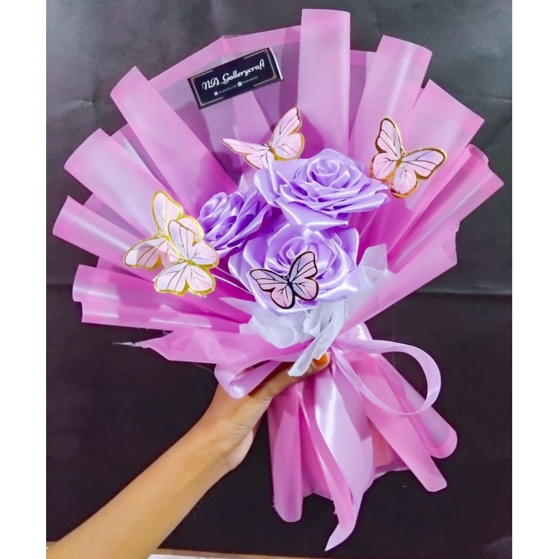 

buket bunga pita satin 4cm 3 tangkai dengan topper kupu kupu 5 pcs
