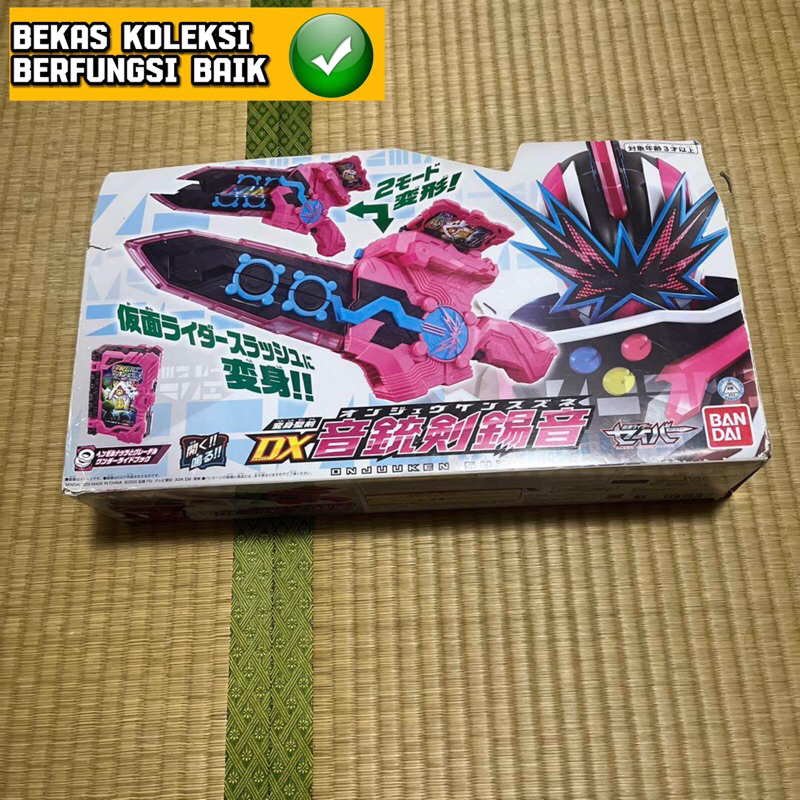Dx Kamen Rider Saber Slash Sword Driver Bib
