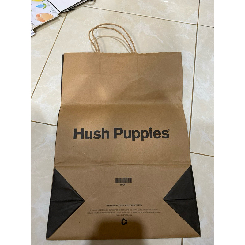 

h ush puppies preloved paperbag