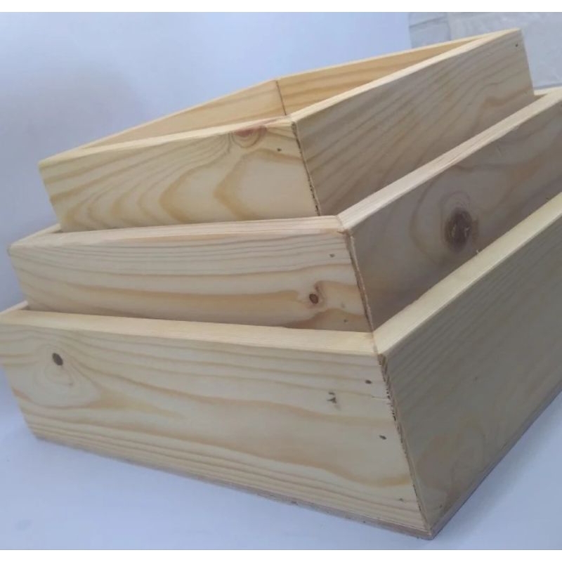 

Kotak kayu jati blanda/hantaran/parsel 1set isi3